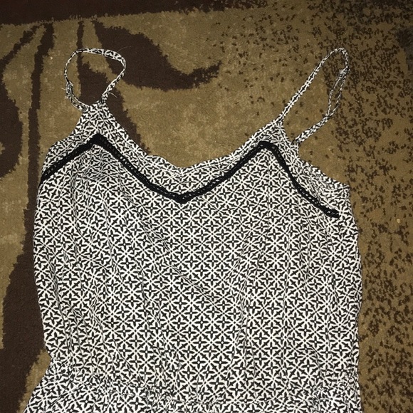 Romper - Picture 2 of 2